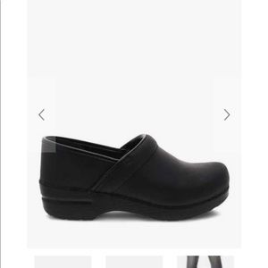 dansko black clogs